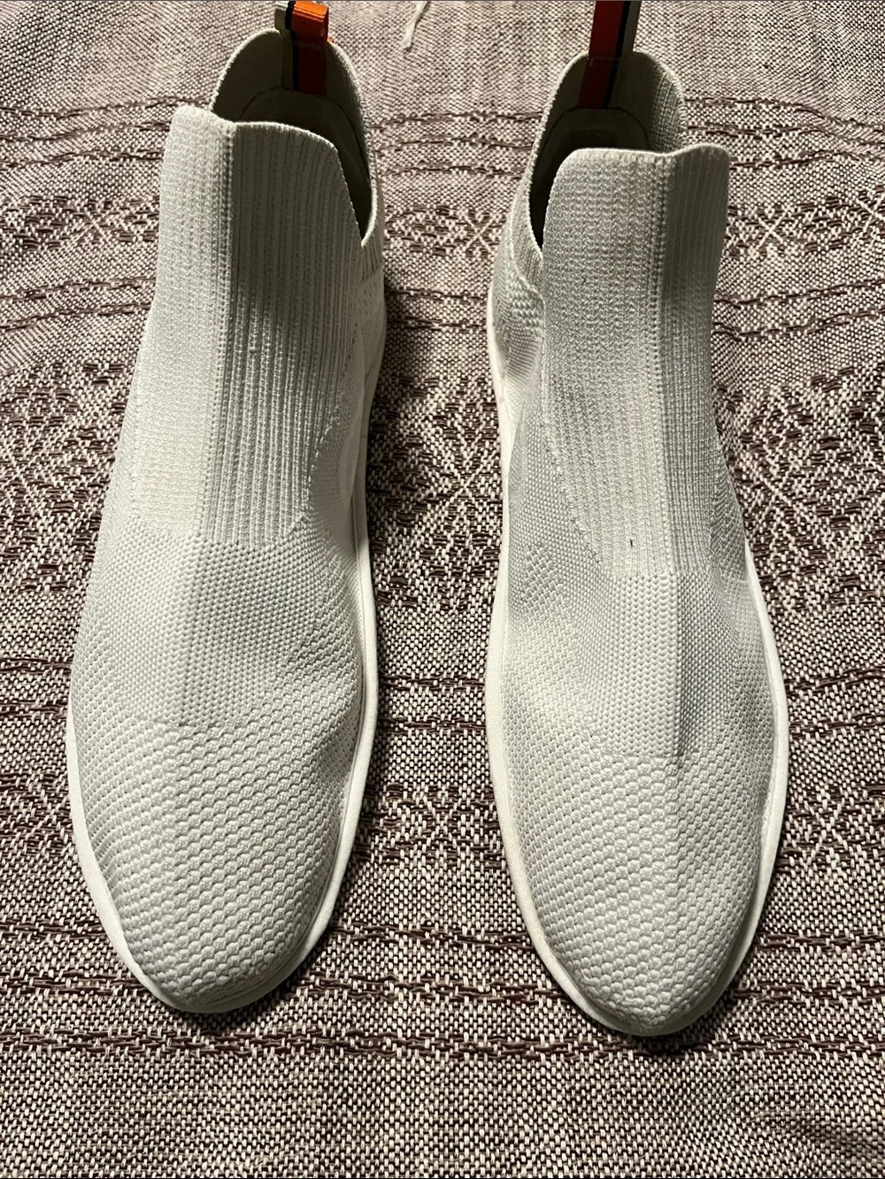 Mens NTW Slip-On White Athletic Sneakers with Removable Liner